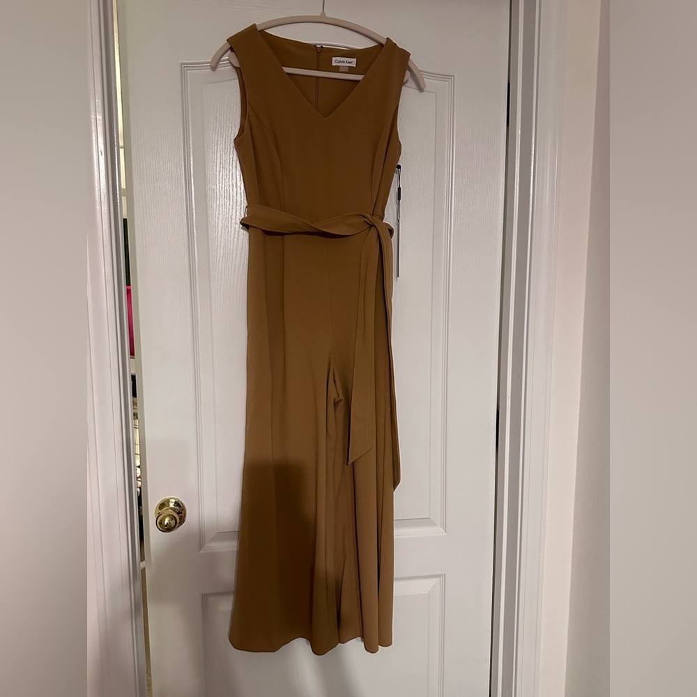 Calvin Klein jumpsuit size 6. 24 inch inseam. NWT